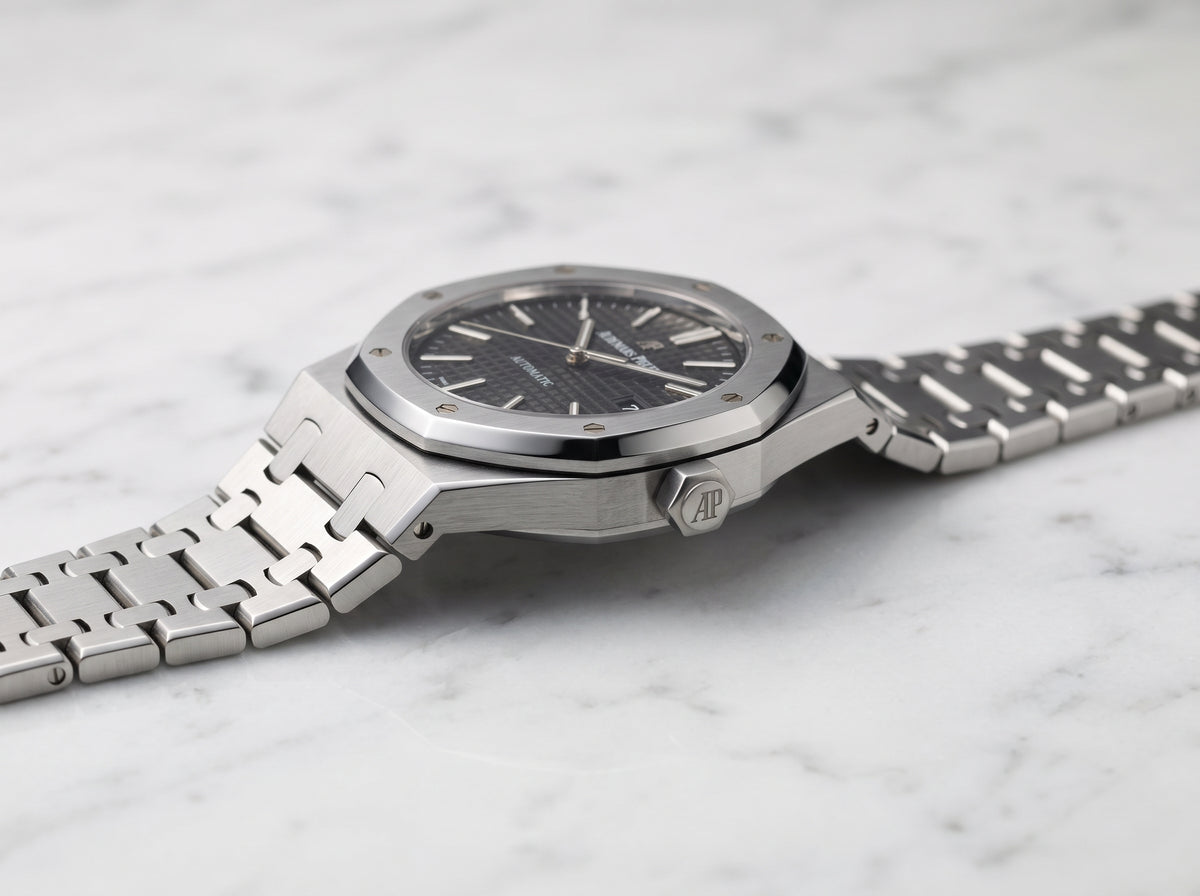 AP Royal Oak Style Black Dial Men’s Watch – Silver Stainless Steel Bracelet